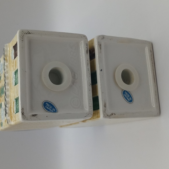 Vintage Hand Painted Yellow Houses Salt & Pepper Set. Made in Japan. 1985 - Picture 7 of 7